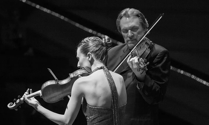 Photo of Canadian Brass in performance