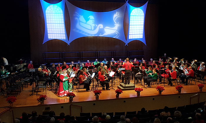 Holiday Pops in performance