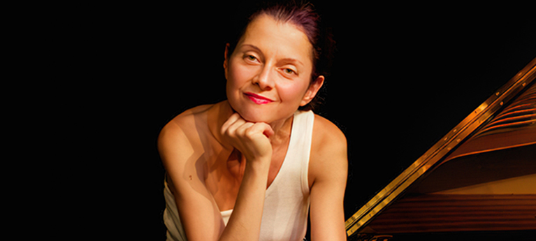 banner image photo of Pianist Nada